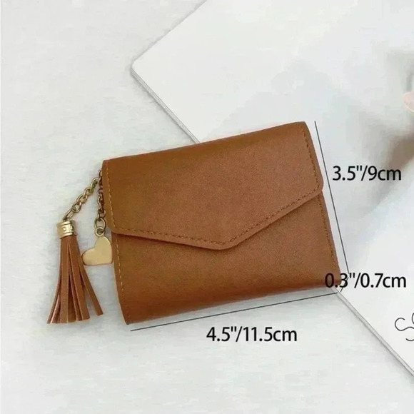 ⚠️Clearance Brown Heart And Tassel Wallet / Cardholder - Picture 3 of 4